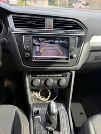 Volkswagen Tiguan - 7