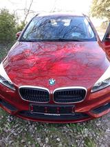 BMW 225i xDrive Active Tourer - BMW 225 Benziner Gebrauchtwagen