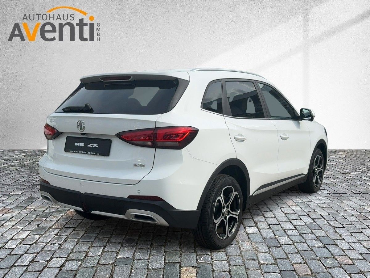 MG ZS