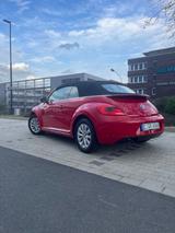 Volkswagen Beetle 2.0 TDI DSG BMT 1. Hand Garagenwagen - Volkswagen Beetle in Duisburg