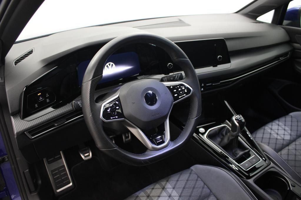 Volkswagen Golf Variant R-Line 1.5 TSI Klima*PDC*RFK*SH