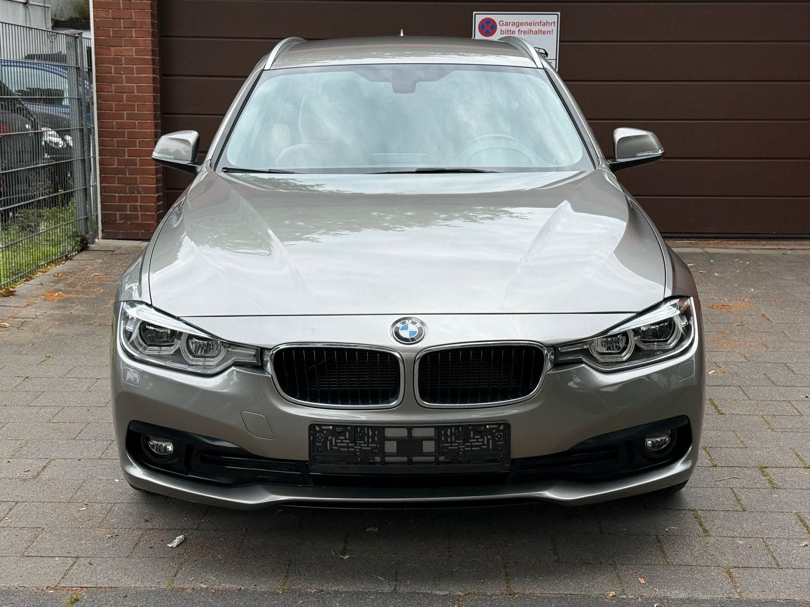BMW 320 d Advantage;NAVI;HIFI;LEDER;TÜV-NEU