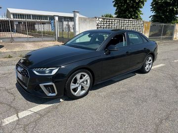 Audi A4 - 1