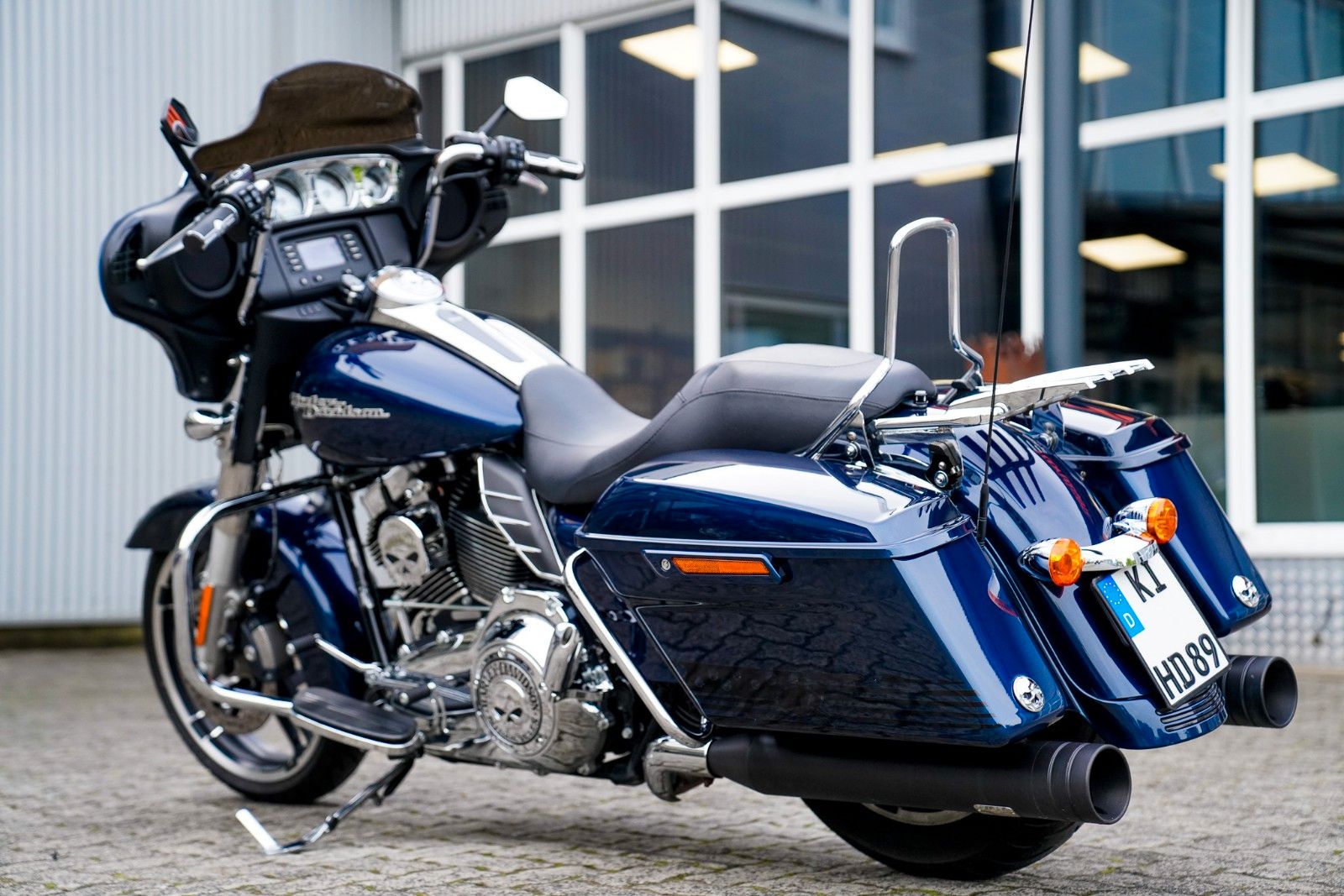 Fahrzeugabbildung Harley-Davidson FLHX Street Glide 103 cui - Jekill -
