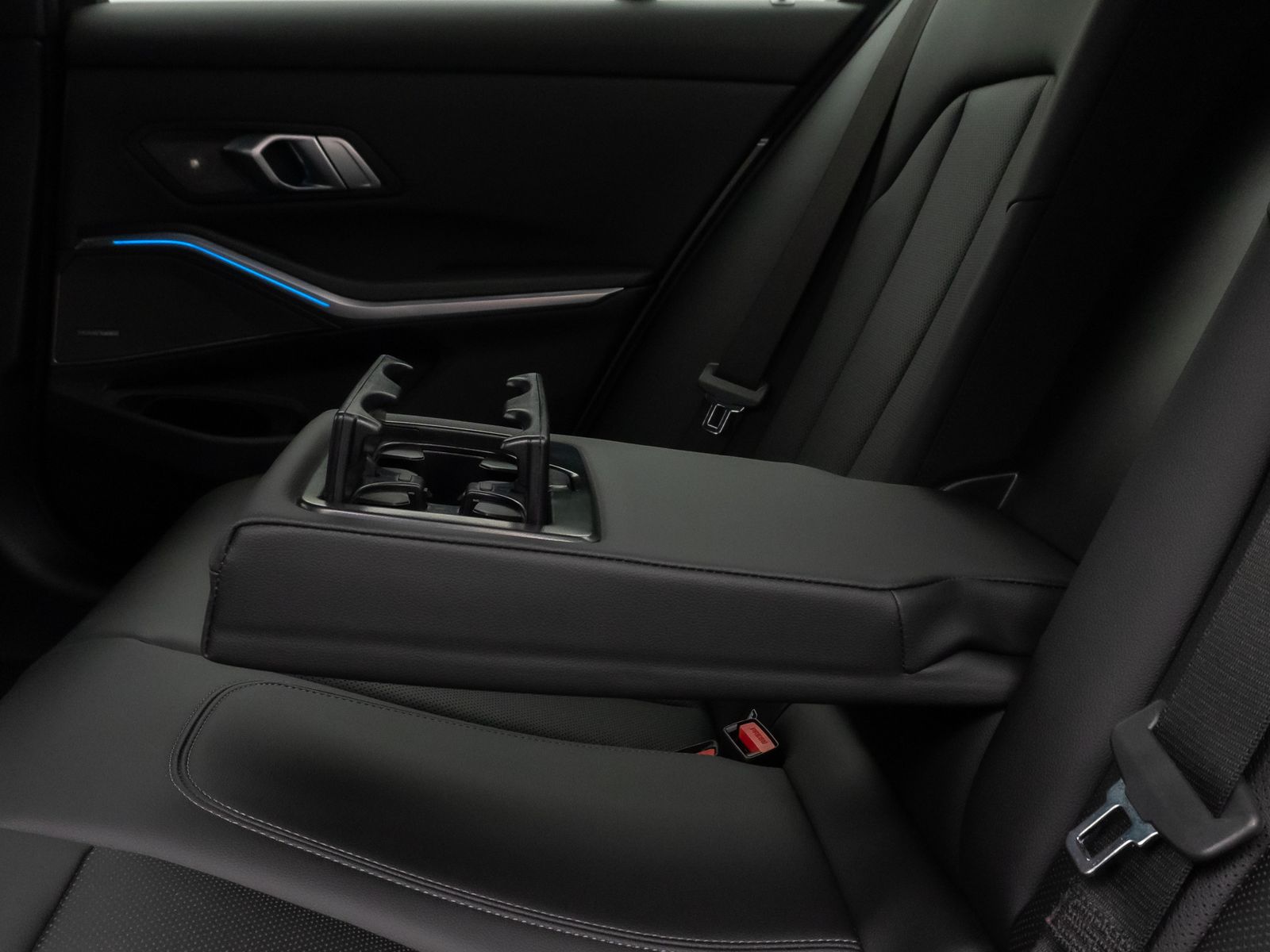 Fahrzeugabbildung BMW M340i xD HUD DAB H/K DrivingAssist Memory 19Zoll