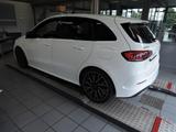 Mercedes-Benz B 250 4MATIC +MBUX+AMG+Navi+MBeam+S-Sitz+PDC+AUT - Mercedes-Benz B 250: 4matic