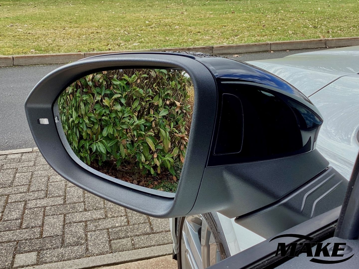 Golf Black Style 1.5 eTSI DSG AHK IQ.L HUD PD RF