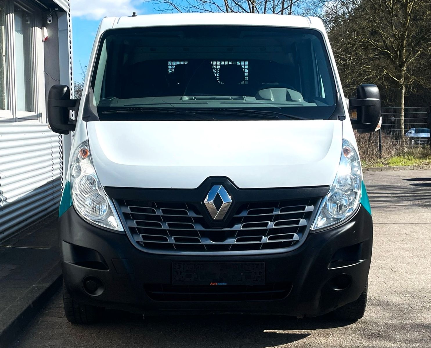 Fahrzeugabbildung Renault Master III DoKa PRITSCHE L3H1 3,5t AHK 7-SITZ AC