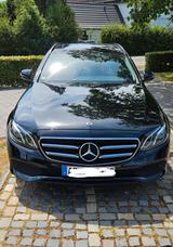 Mercedes-Benz E 220 d 4MATIC T Avantgard AHK Schiebedach Night - Mercedes-Benz E 220 Gebrauchtwagen in Aachen