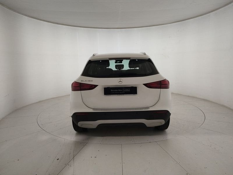 Other Mercedes-Benz GLA 180 Progressive Advanced auto imagem 3