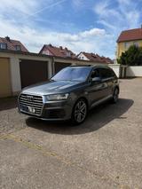 Audi Q7 3.0 TDI Quattro S Line Matrix R-Ka... - Audi Q7: Kleinbus