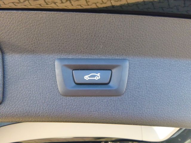 Fahrzeugabbildung BMW 220d Gran Tourer >AUT/NAV/LED/Sitzheiz<