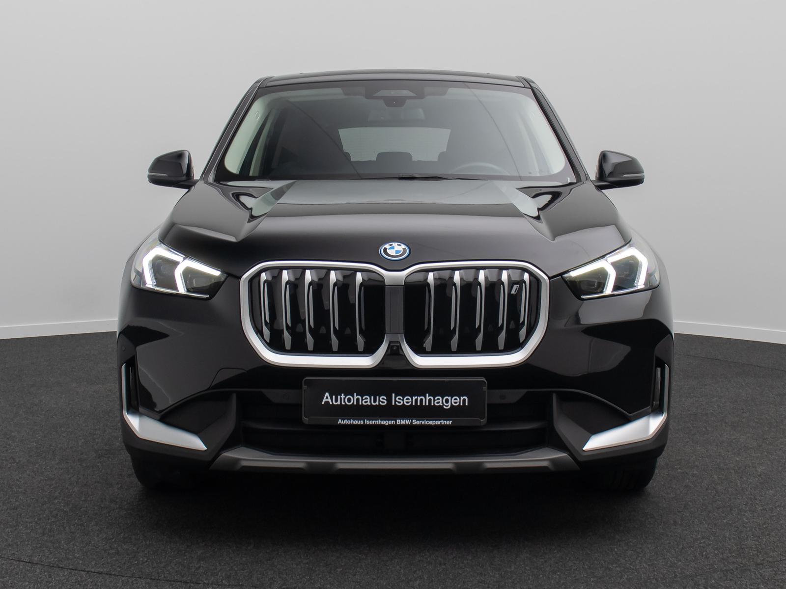 BMW iX1 xD30 Panorama 360° HUD DAB H/K Komfort Sport, миниатюра 2