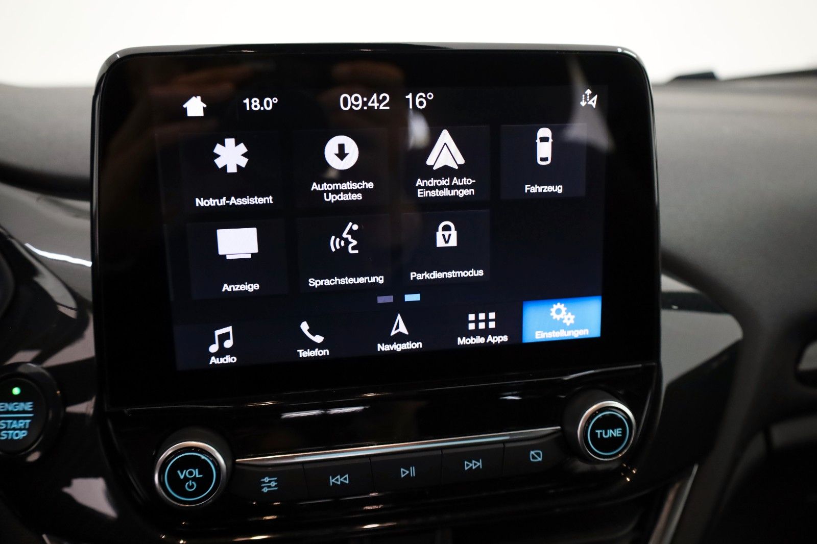 Fahrzeugabbildung Ford Fiesta ST-Line Navi,LED,SH,Kamera,B&O,ACC,SR+WR