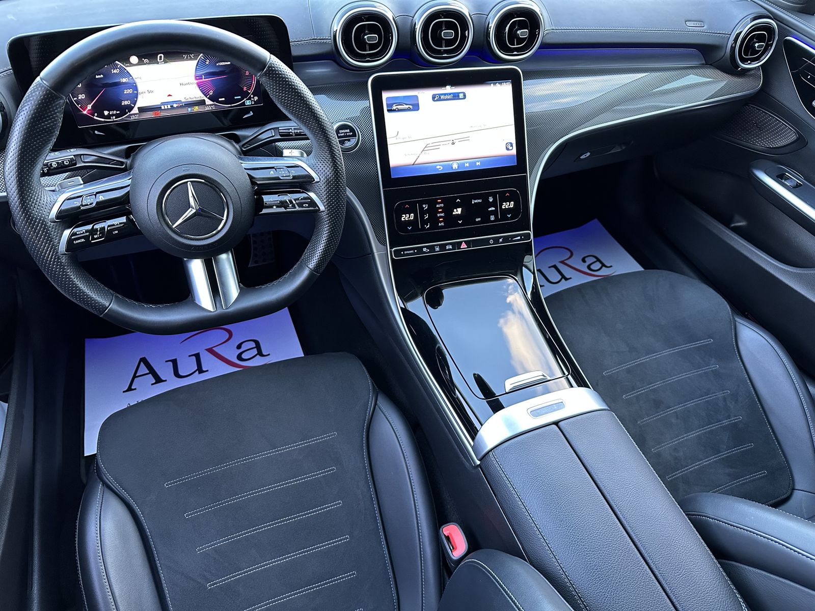 Fahrzeugabbildung Mercedes-Benz C 220d T AMG-Line NAV+LED+VCOCK+CARPLAY+SHZ+KAM