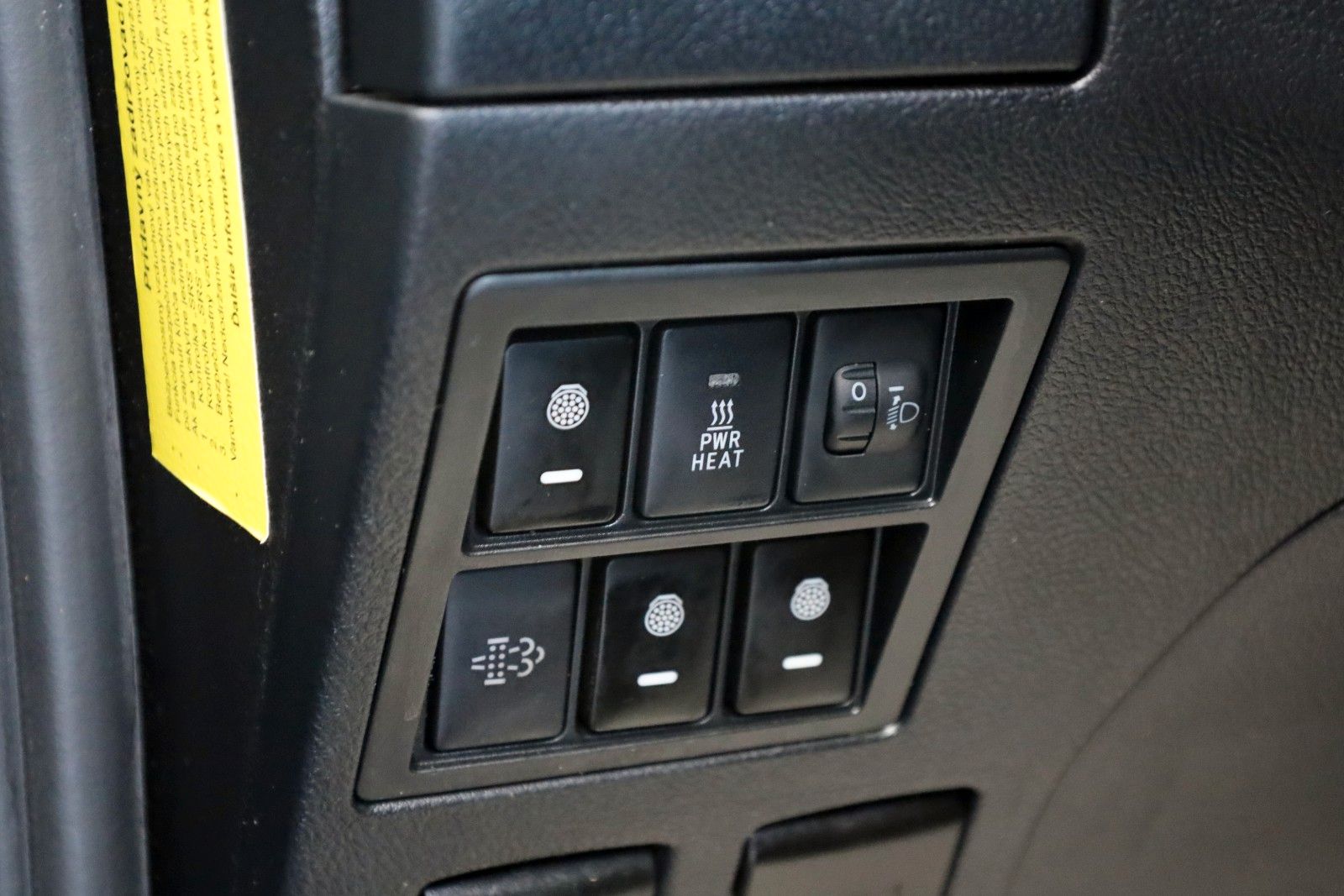 Fahrzeugabbildung Toyota Hilux 2.8 D-4D Comfort,Kamera,Rollbügel,AHK