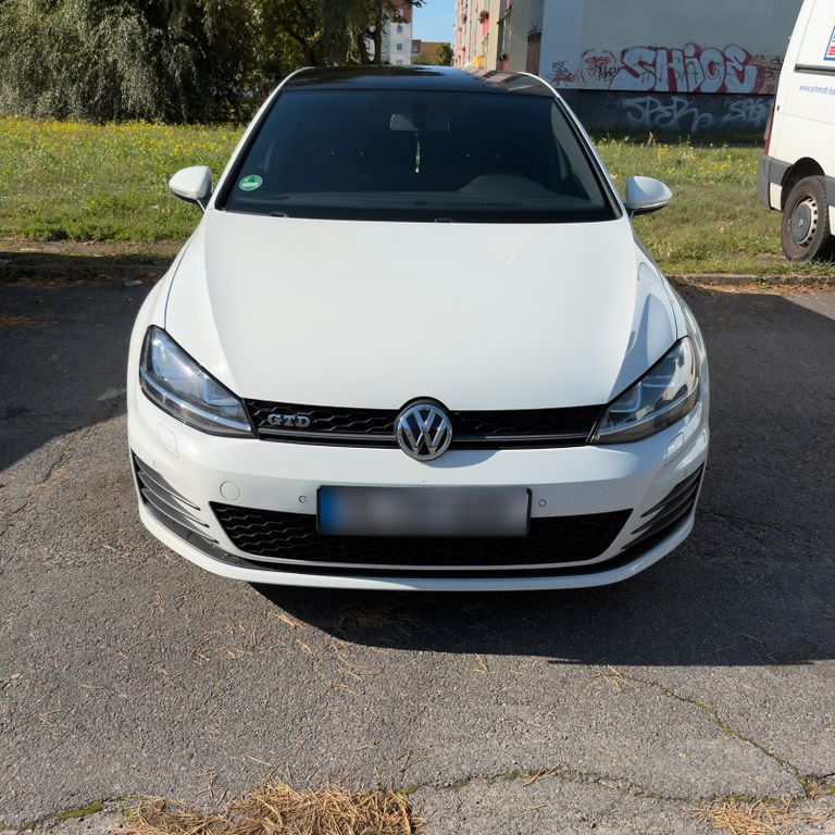 Image of Volkswagen Golf