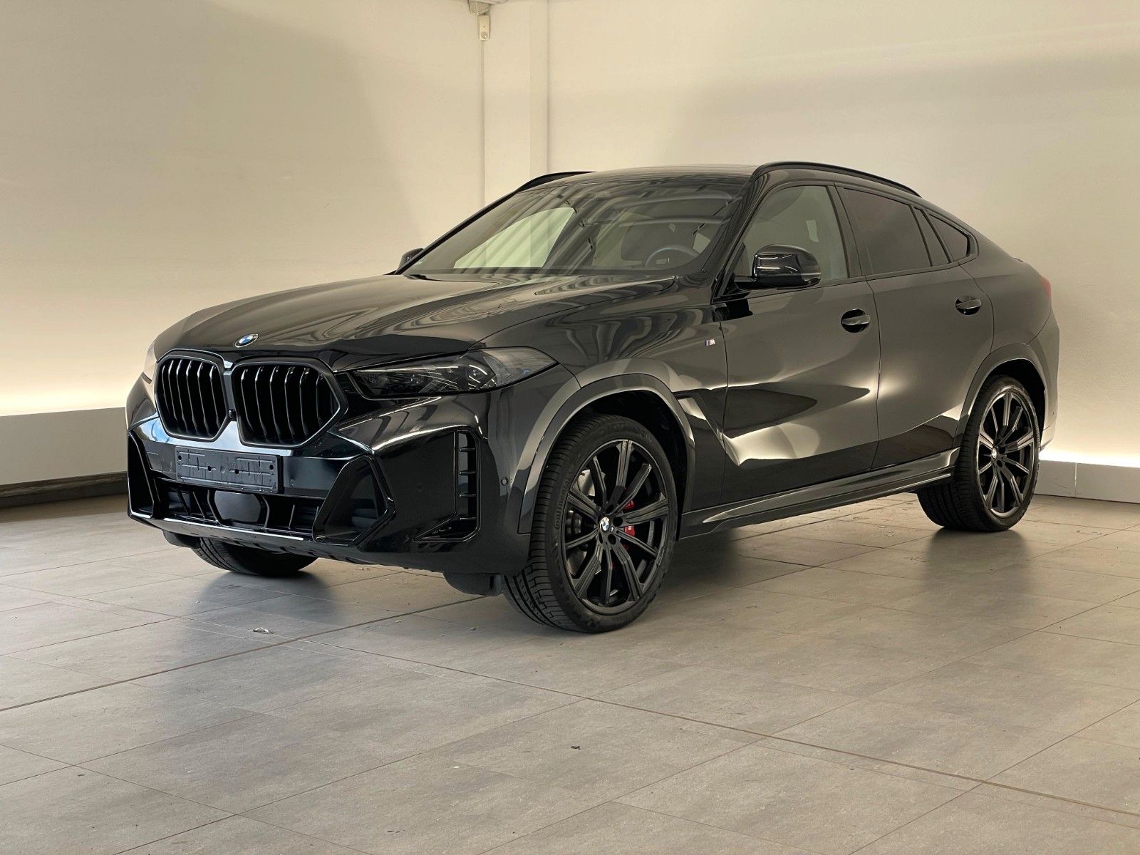 BMW X6 xDrive40d M SPORT PRO 22"MASSAGE AHK STANDHEI