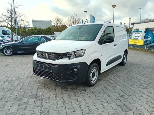 Peugeot Partner Premium L1 Klimaanlage PDC Kamera