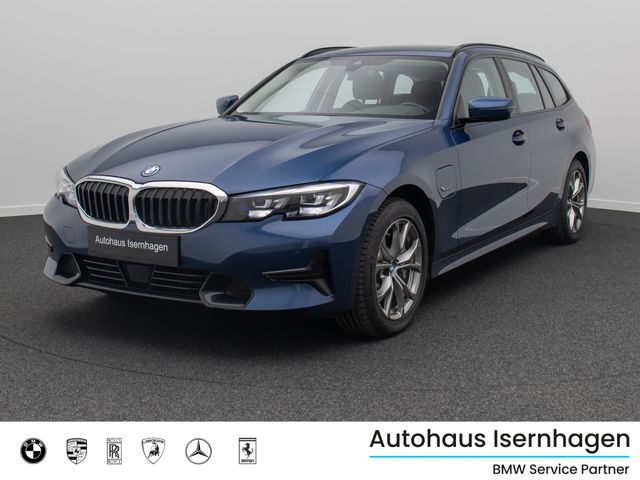 BMW 330e xD Sport Line ACC Kamera DAB AHK Panorama