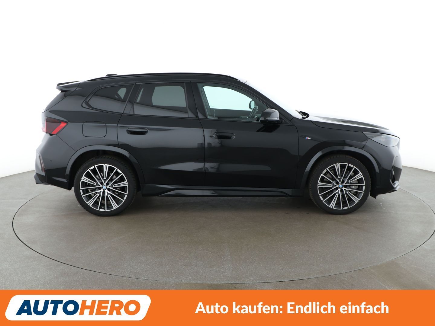 BMW M35i xDrive Aut. NAVI CAM LED TEMPO SHZ ALU foto 7