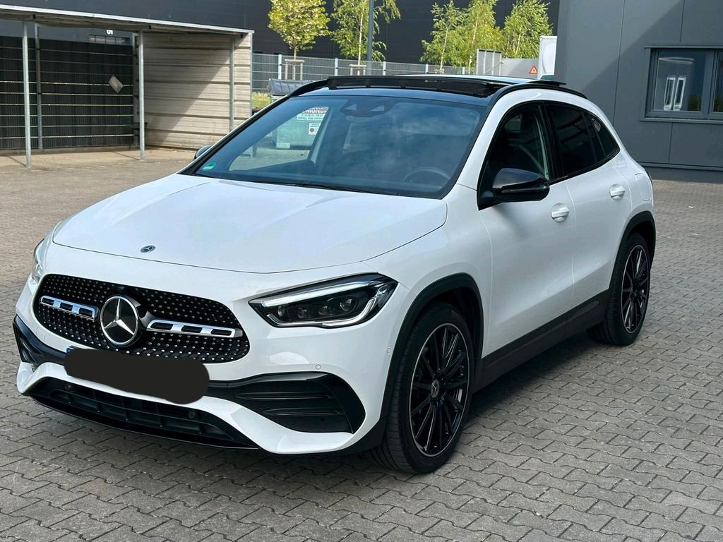 Image of Mercedes-Benz GLA 200