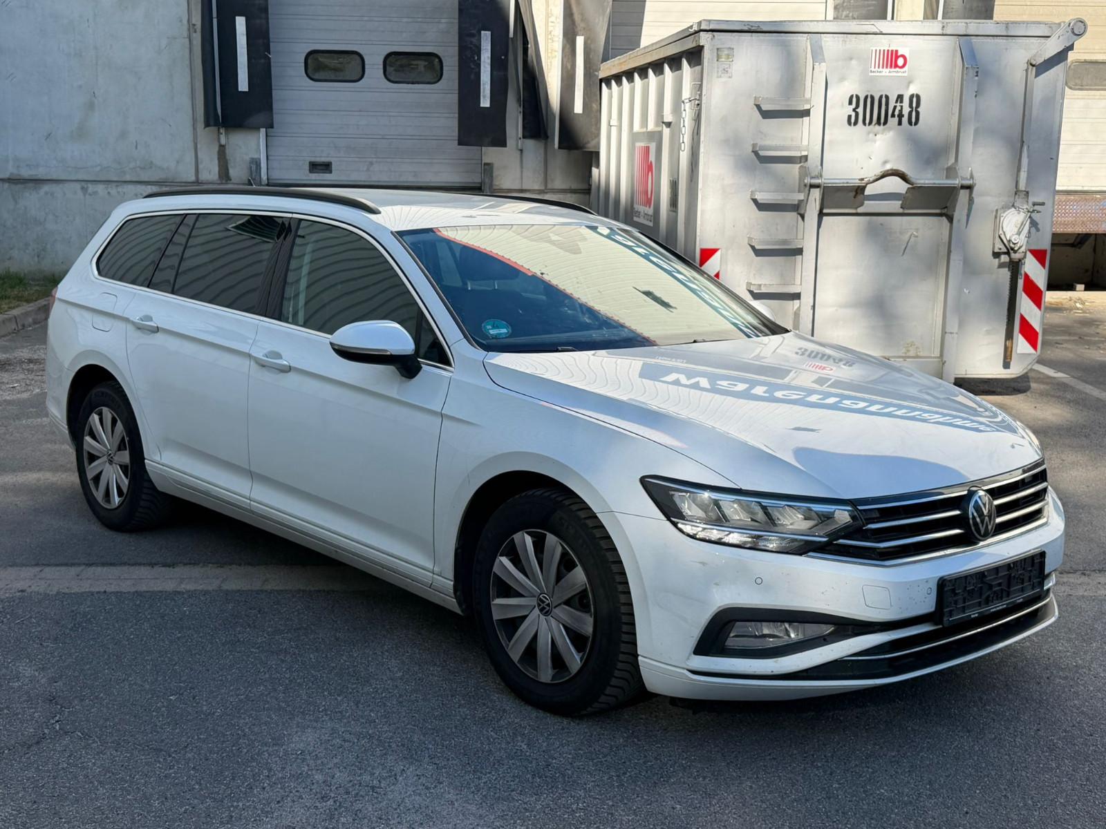 Volkswagen Passat Variant 2.0 TDI SCR DSG Business 1.HAND