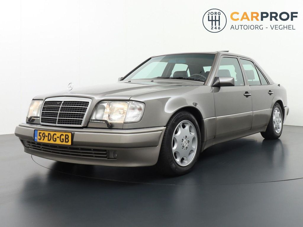Mercedes-Benz E 500