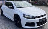 Volkswagen Scirocco R 2.0 TSI DSG/NAV/PANO/XEN/KEYLESS/PDC - Gebrauchtwagen in Sindelfingen