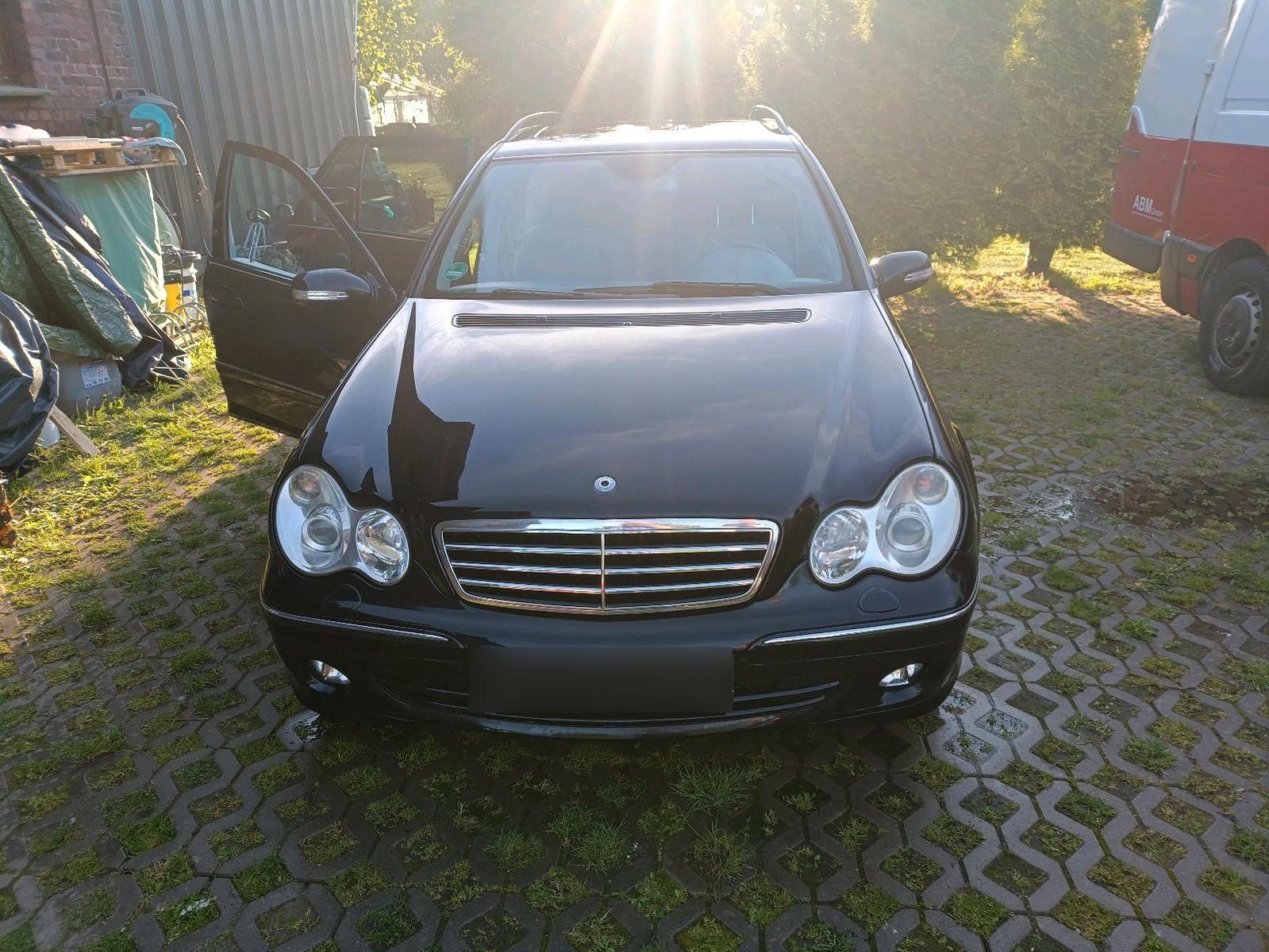 Mercedes-Benz C 180