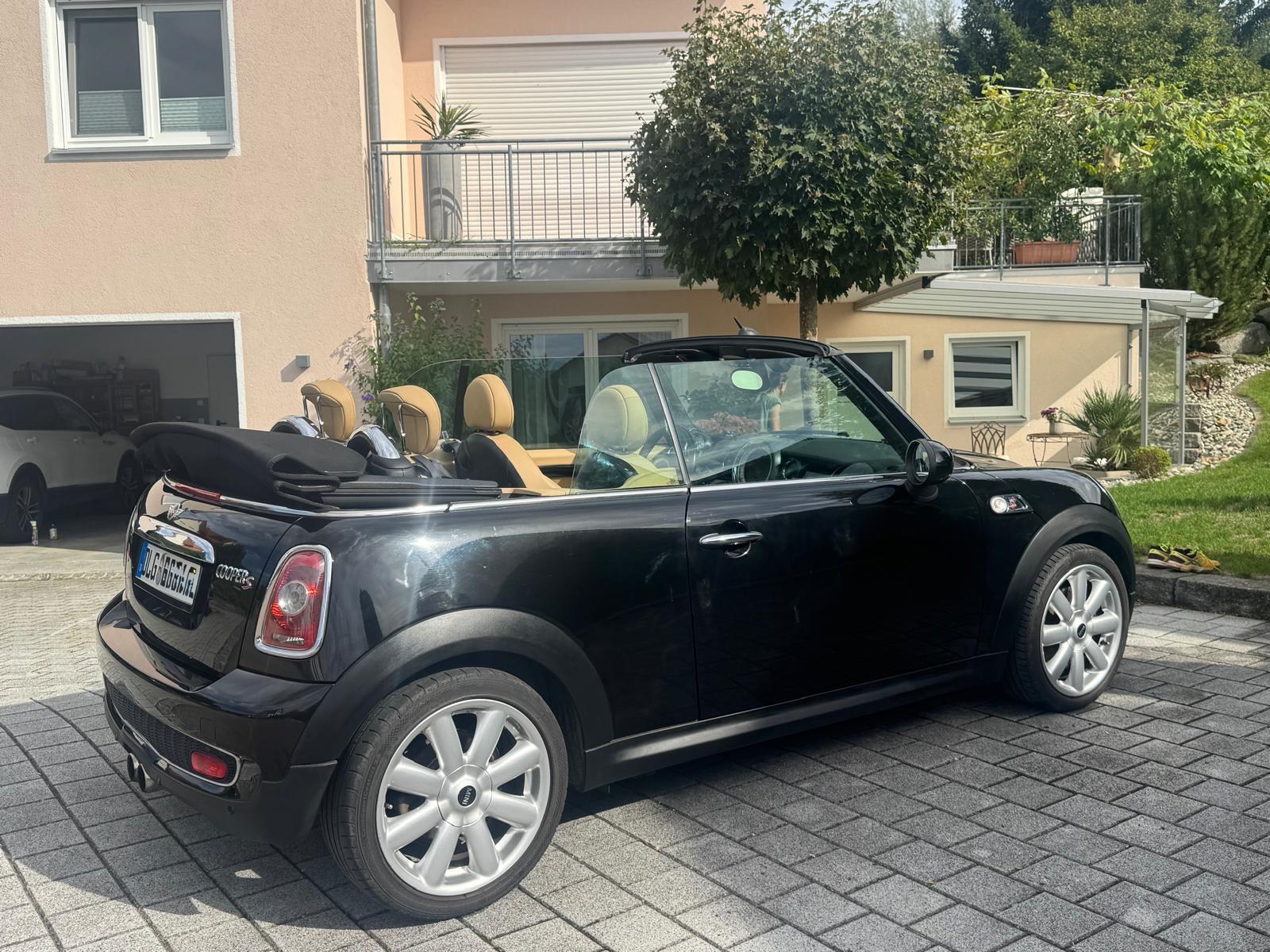 MINI Cooper S Cabrio Cooper S