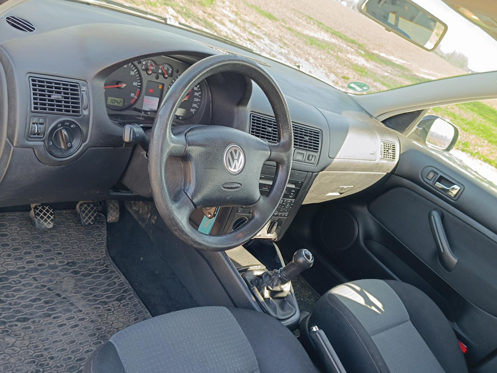 Volkswagen Golf 2005 — photo 6