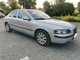 Volvo S60 2.4 Automatik mit LPG Anlage - Volvo S60 aus 2001: 2.4