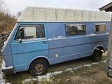 Volkswagen LT 28 Oldtimer - blaue Volkswagen LT
