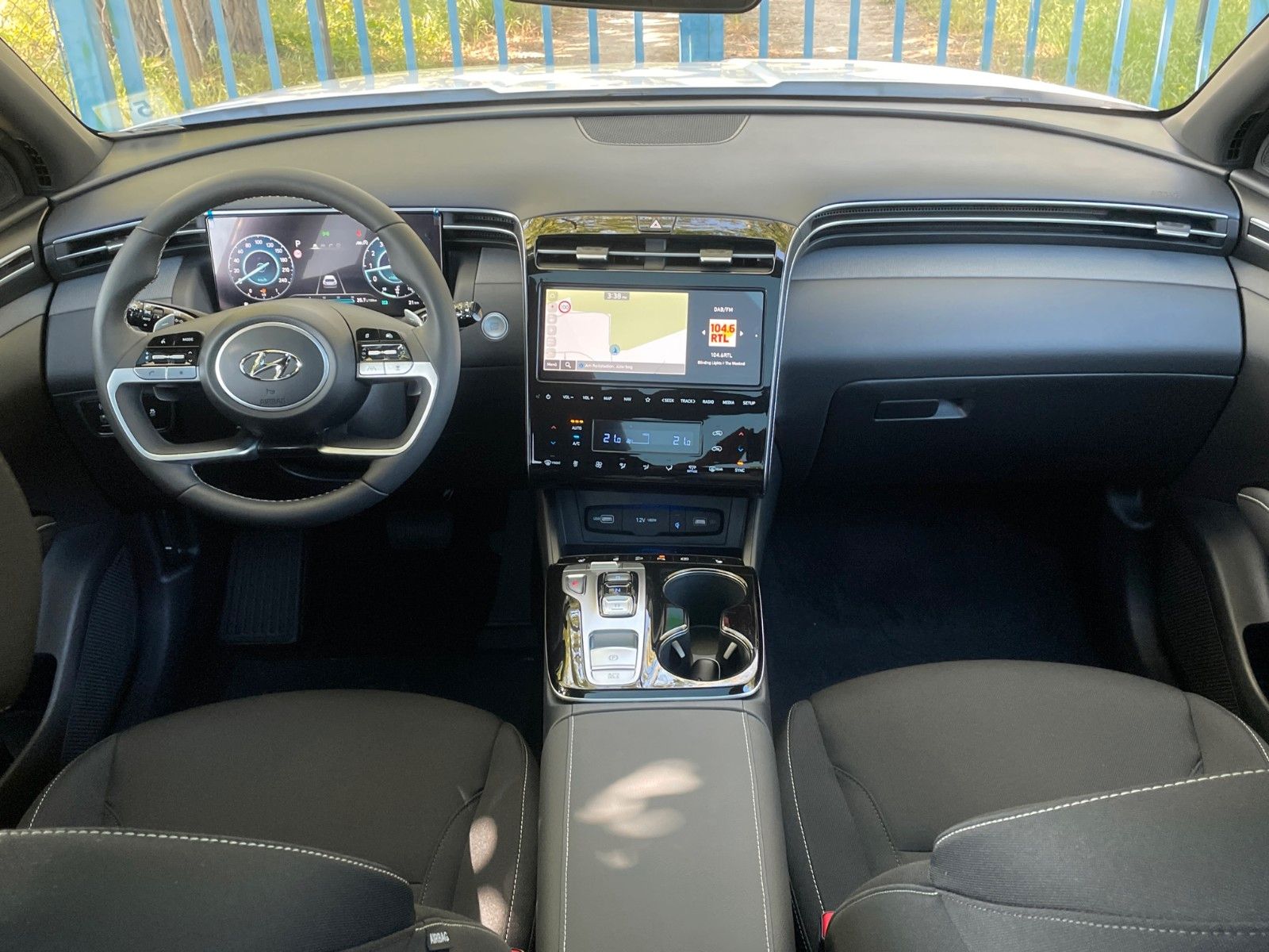 Fahrzeugabbildung Hyundai TUCSON 1.6 T-GDI 48V Blackline *Pano*ACC*LED*SH*