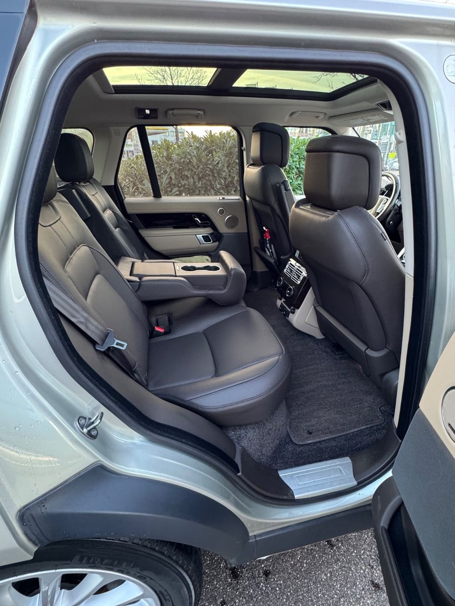 Fahrzeugabbildung Land Rover Range Rover HSE  **aussergewöhnlich **