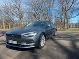 Volvo S90 T4 Geartronic Inscription  - graue Volvo S90