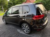 Volkswagen Touran 2.0 TDI 140kW DSG Highline Pano R-Line 18 - Volkswagen Touran: 140 TDI