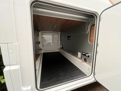 Rapido 696F 65 ANS*180PS Truma 6E*Lithium