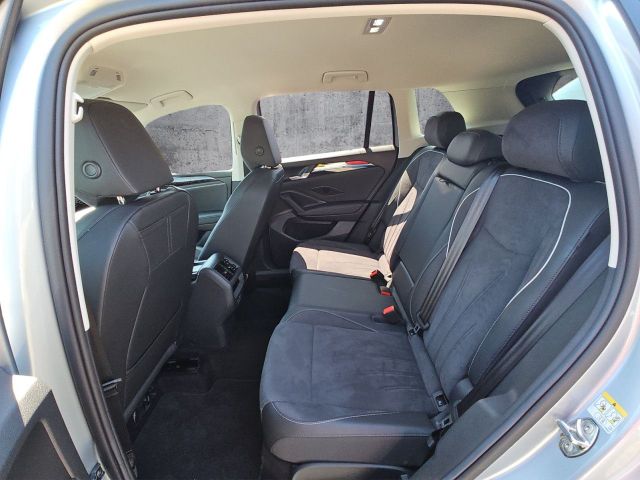 Tiguan 2.0TDI Elegance AHK IQ Light Kamera