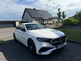Mercedes-Benz E 200 AMG STYLING LED NIGHT PAKET AMG RÄDER - Mercedes-Benz E 200 aus 2025
