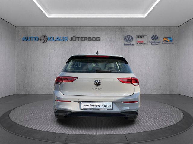 Golf VIII 1.0 eTSI DSG+Navi+Climatronic+LED+ACC