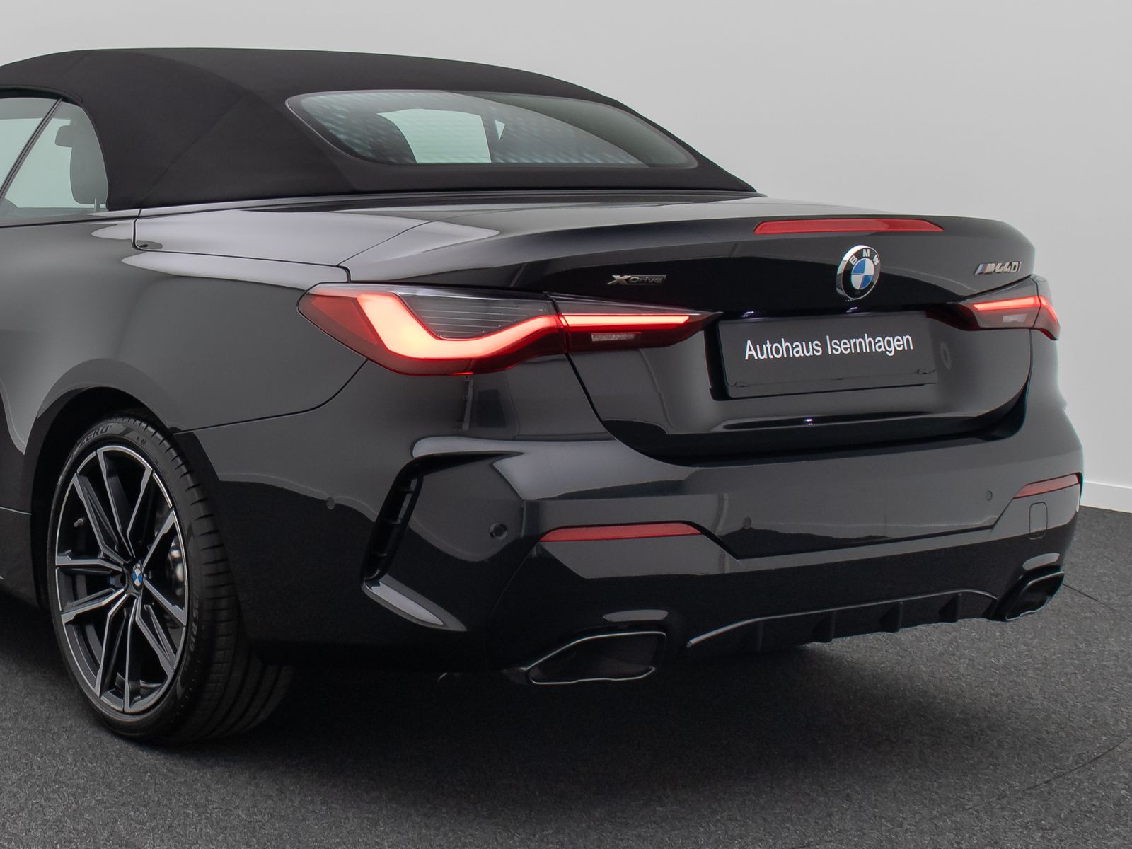 Fahrzeugabbildung BMW M440i xD 360° H/K Komfort HUD DAB Leder 19Zoll
