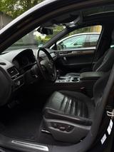Volkswagen Touareg 3.0 V6 TDI SCR Tiptronic - - VW Touareg Gebrauchtwagen in Frankfurt