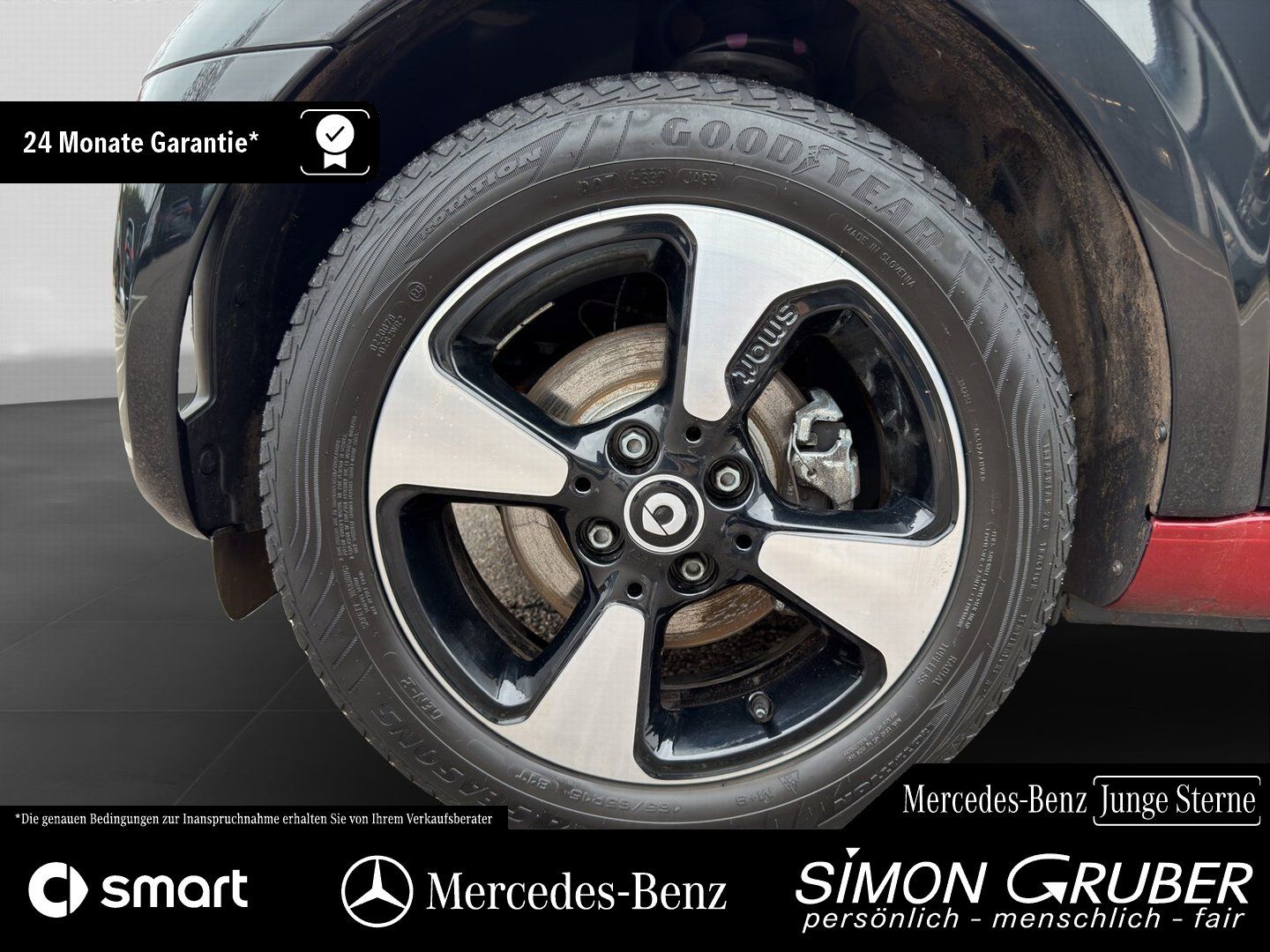 Fahrzeugabbildung Smart fortwo Cabrio EQ Exclusive JBL Winter 22KW