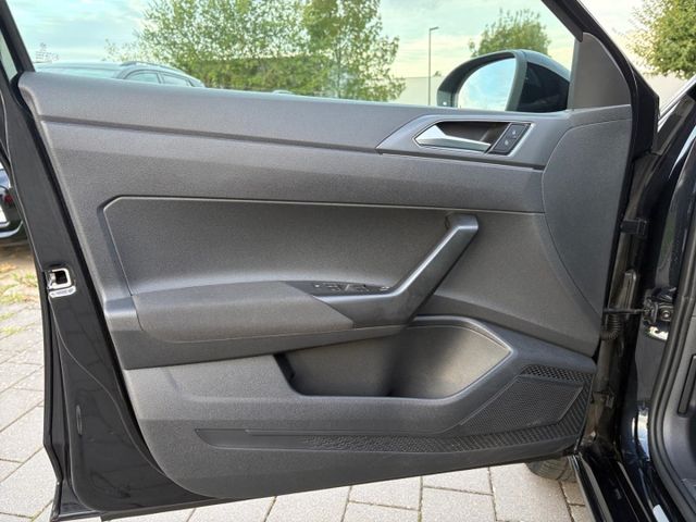 Taigo R-Line 1.5 TSI Navi CarPlay DAB