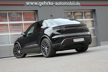 Porsche Macan 4*21"MacanDesign,AHK,ACC,Pano,Lederpaket*