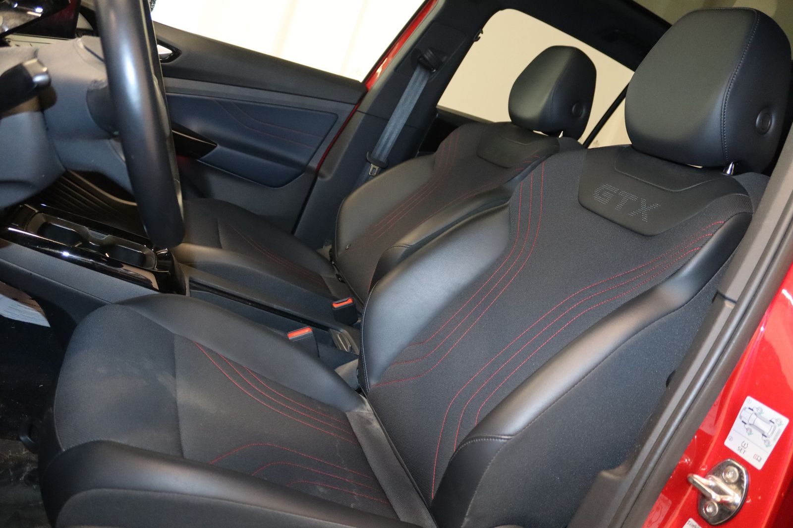 Volkswagen ID.4 GTX 4Motion-NAV-IQ-PANO-AHK-HUD-360°-WP-ACC foto 4