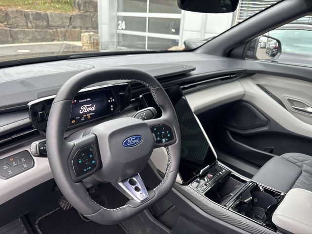 Fahrzeugabbildung Ford Capri 77kWh RWD Premium #Fahrassistenzpaket #M