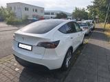 Tesla Model Y,   Long Range Dual Motor AWD - gebrauchte Tesla Model Y aus dem Jahr 2024